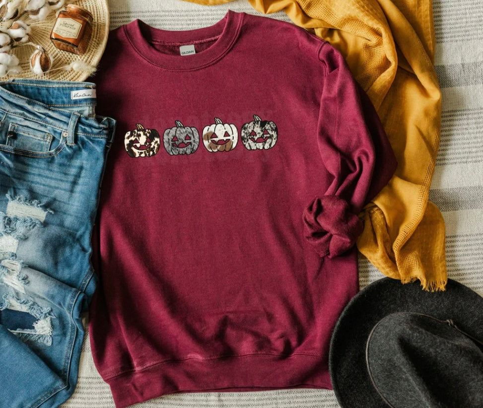 Pumpkin Patch Women T-shirt - Keep Prominent Boutique