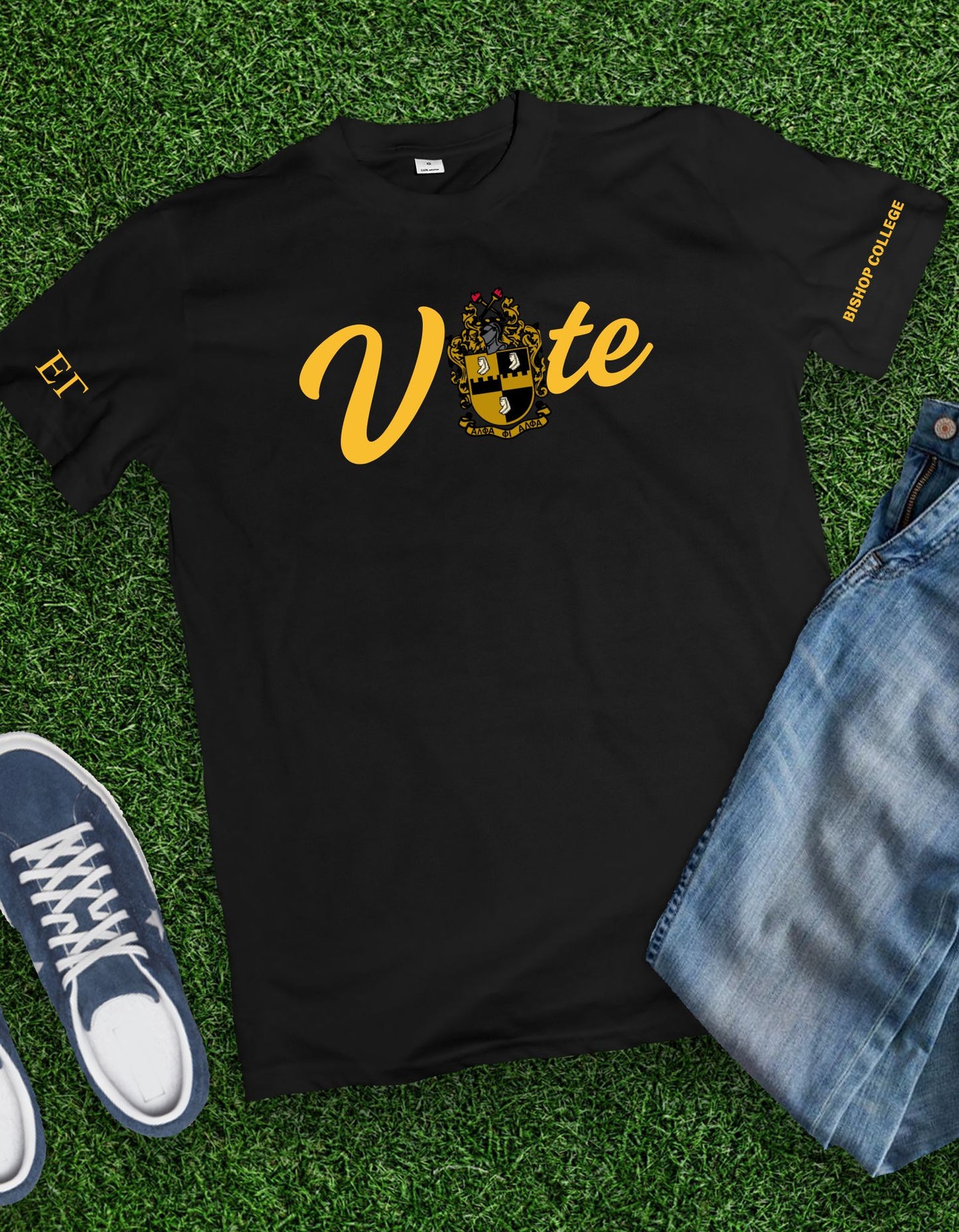 Voter Shirt, Greek Voting T-shirt, Black & Gold Unisex Soft Tee