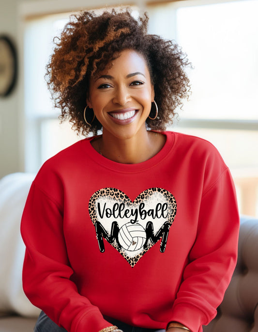 Volleyball Mom Cheetah Heart Print Sweater, Heart for Volleyball Mom Sweatershirt Unisexe